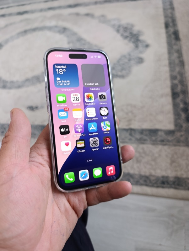 iPhone 15 128 GB Siyah