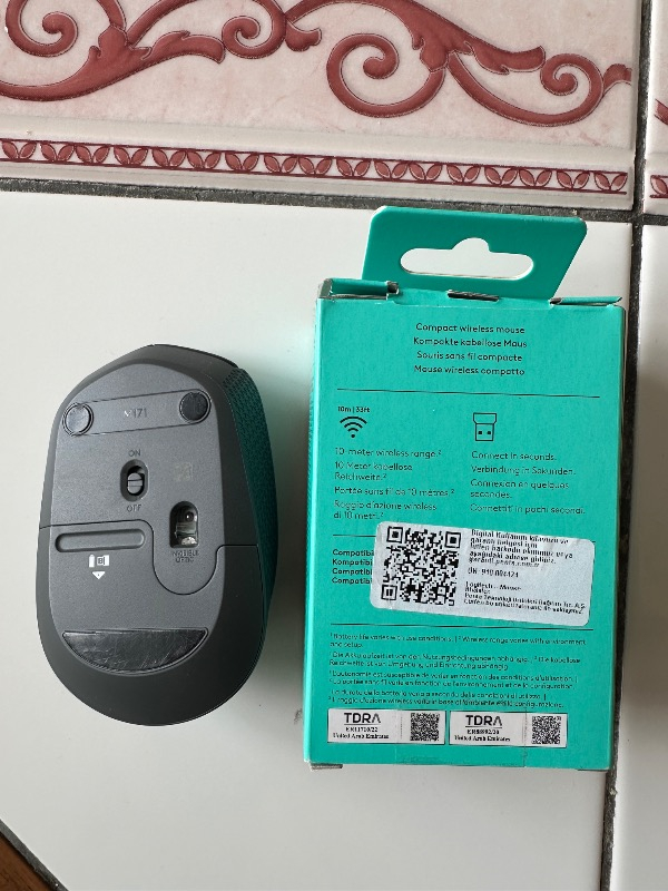 Logitech M171 USB Alıcılı Kablosuz Kompakt Mouse - Siyah