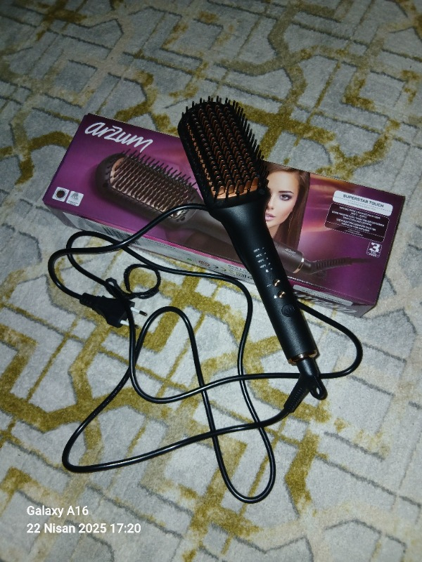 Arzum AR5068 Superstar Touch Saç Düzleştirici Fırça