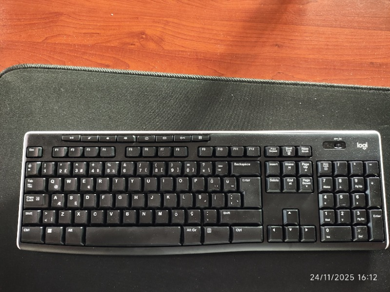 Logitech K270 Tam Boyutlu Kablosuz Türkçe Klavye - Siyah