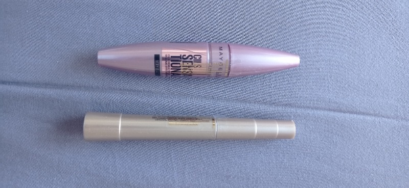 Maybelline New York Lash Sensational Siyah Maskara Hacim Verici Kıvırma ve Uzatma Etkili