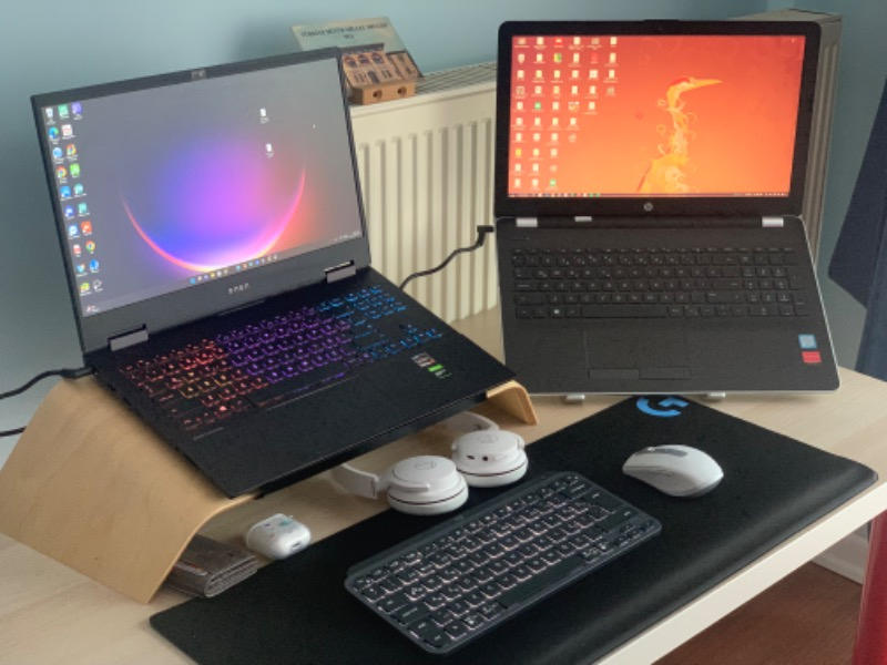 Logitech MX Anywhere 3S Kompakt 8000 DPI Optik Sensörlü Sessiz Bluetooth Kablosuz Mouse - Beyaz