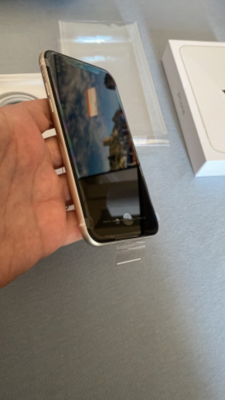 iPhone 11 64 GB