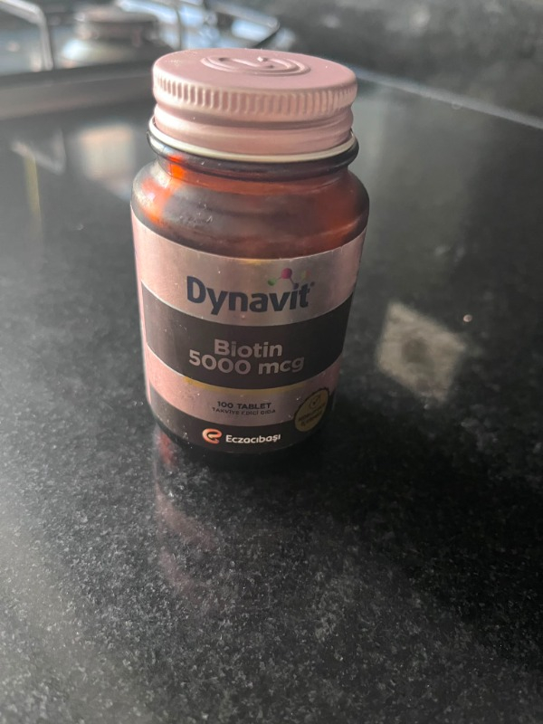 Dynavit Biotin 5000 mcg 100 Tablet Takviye Edici Gıda Türkiye Menşeli Saç ve Cilt Sağlığı İçin