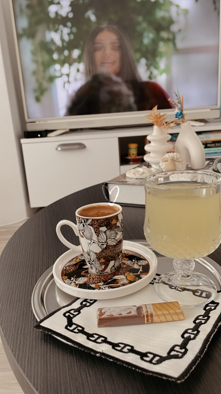Madame Coco Audrey 4-lü Kısa Boy Şarap Kadehi Seti