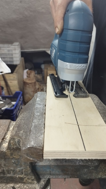 Bosch Gst 8000 E Dekupaj Testere 710W