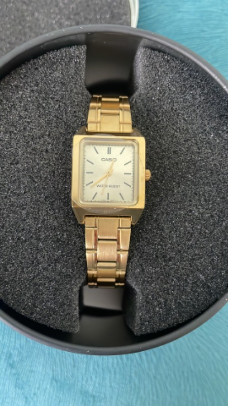 Casio LTP-V007G-9EUDF Standart Kadın Kol Saati