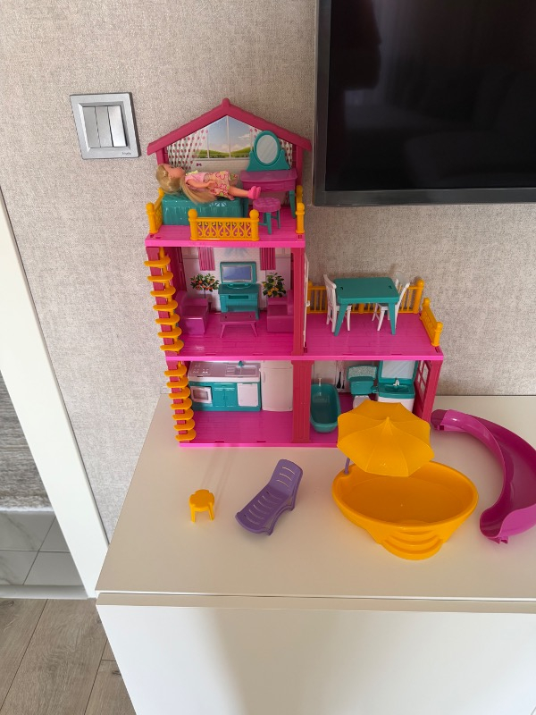 Dede Lola'nın Tatil Evi