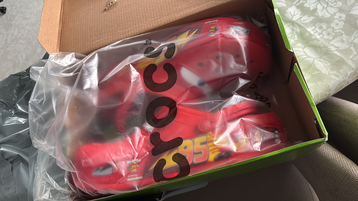 Crocs Classic Clog Lightning Mcqueen
