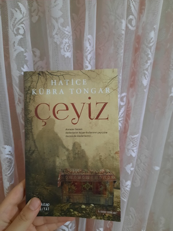 Çeyiz - Hatice Kübra Tongar