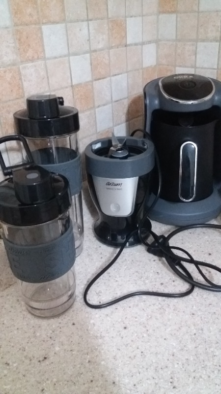 Arzum AR1032 Shake’N Take Kişisel Blender - Siyah