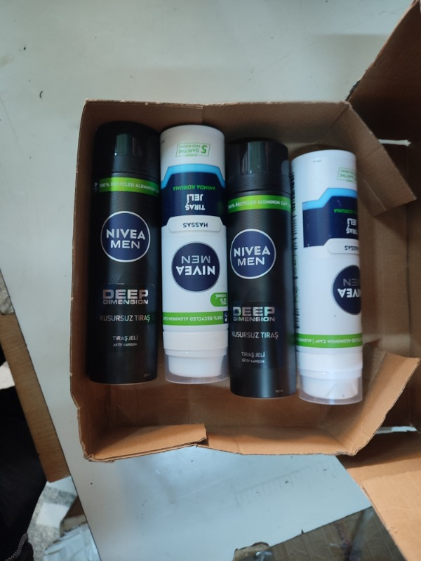 NIVEA Men Deep Dimension Tıraş Köpüğü 200ml;Kusursuz Tıraş