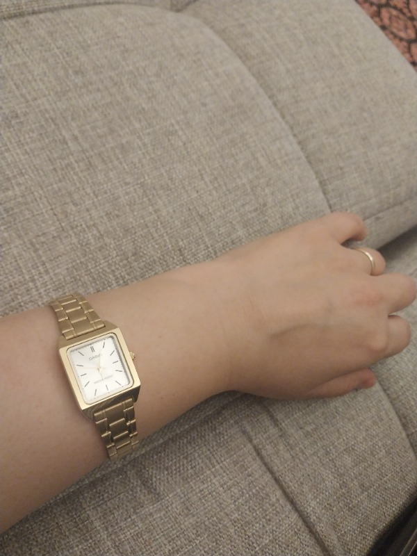 Casio LTP-V007G-9EUDF Standart Kadın Kol Saati