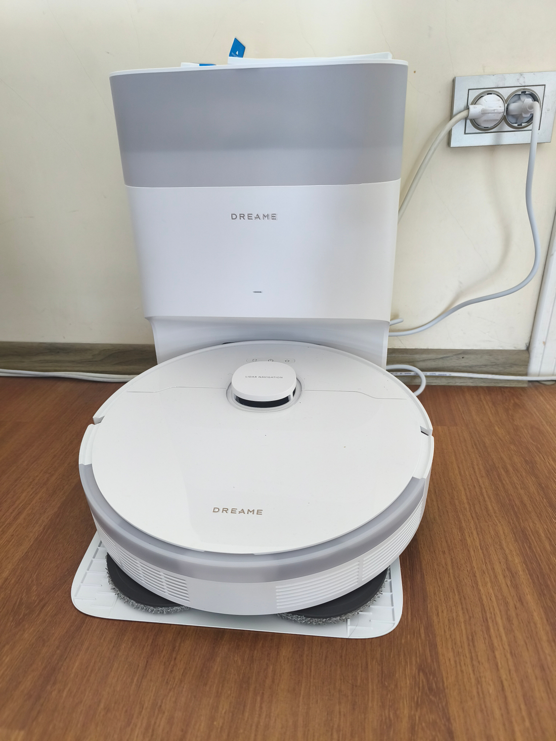 L10s Plus Robot Süpürge Beyaz
