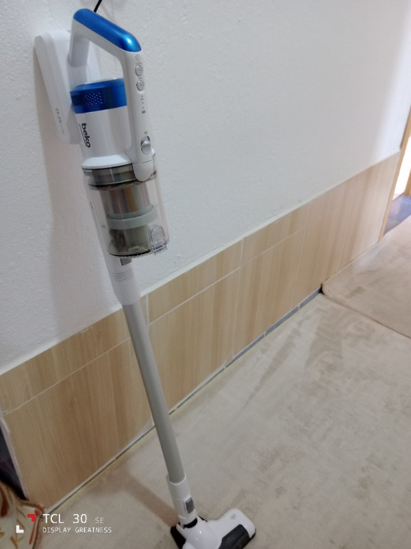 Beko SD 2341 Dikey Şarjlı Süpürge Beyaz
