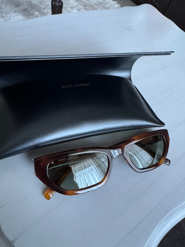 Saint Laurent Sl M126 003
