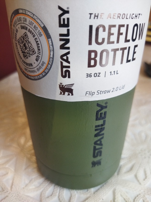 Stanley Iceflow Flip Straw Su Termosu 1.06 Lt