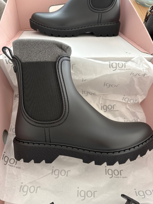 Igor W10299 Chloe Mc
