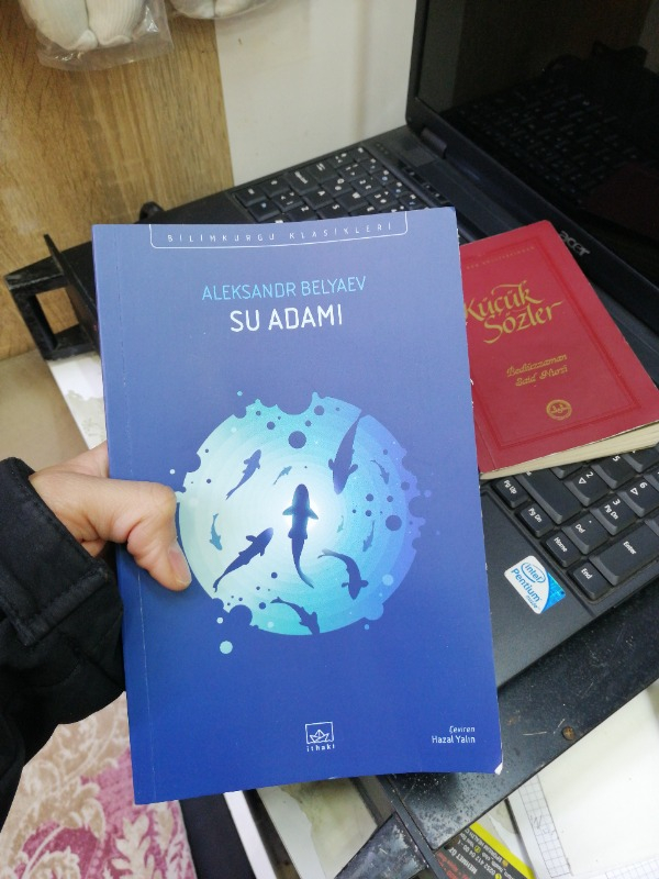Su Adamı - Aleksandr Belyaev