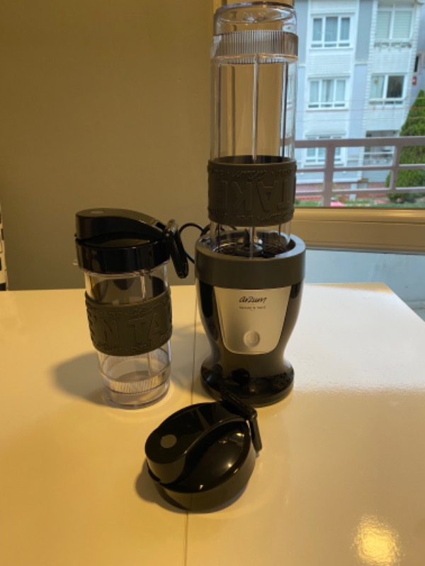 Arzum AR1032 Shake’N Take Kişisel Blender - Siyah
