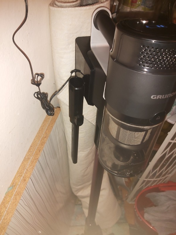 GRUNDIG VCP 7330 HyperClean 450 Watt BLDC Motor Şarjlı Dik Süpürge