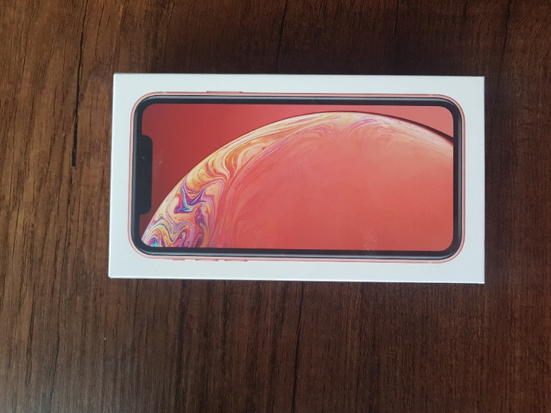 iPhone XR 64 GB Coral