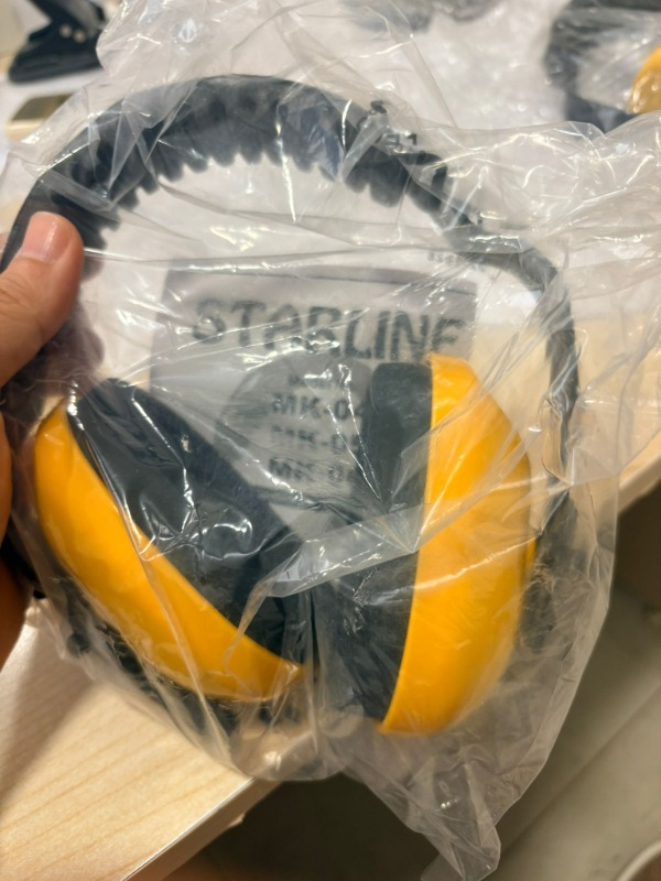 Essafe Gürültü Önleyici Kulaklık Sarı Renkli ABS Dış Kabuk ve Deri Kaplı PVC Kulak Yastığı ile Konforlu