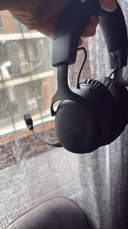 Hyperx Cloud Iıı S – Çoklu Platform Için Kablosuz Oyun Kulaklığı, 2,4 Ghz, Bluetooth, 120 Saate Kadar Pil Ömrü 2,4 Ghz / 200 Saat Bluetooth, 53 mm Açı Sürücüler, Çıkarılabilir Mikrofon – Siyah