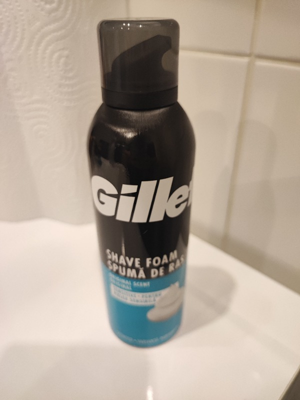 Gillette Hassas 200 ml Tıraş Köpüğü