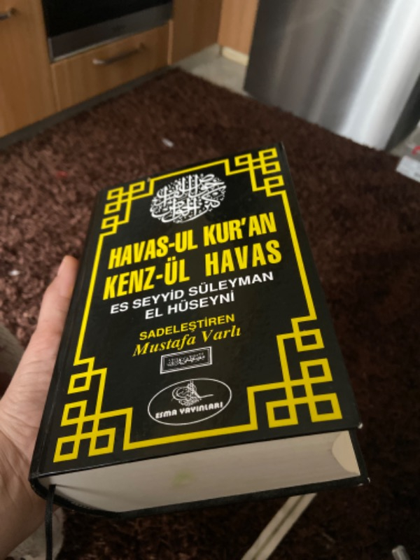 Esma Havas-Ul Kur'An Kenz-Ül Havas - Mustafa Varlı