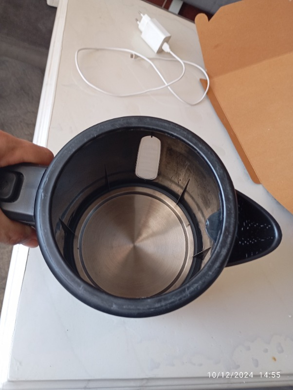 Kiwi KTM-2907 2200 W Cam Demlikli Çay Makinesi