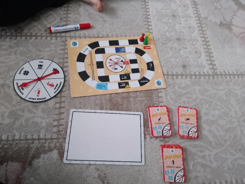 Smile Games Zor Çark Kutu Oyunu