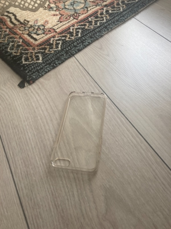Spigen Apple iPhone SE 2020 / iPhone 8 / iPhone 7 Kılıf Crystal Flex Crystal Clear - ACS00882