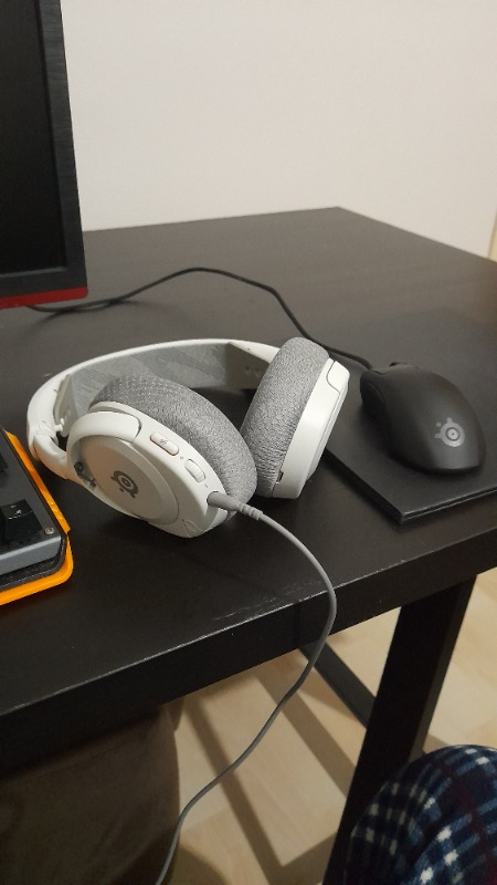 Steelseries Arctis Nova 1 Multi-System Oyun Kulaklığı - Beyaz