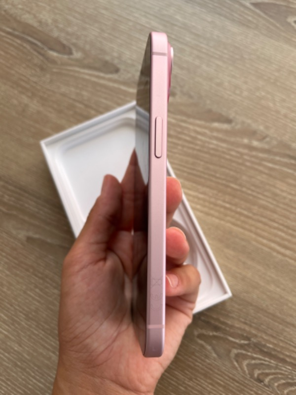 iPhone 15 256 GB