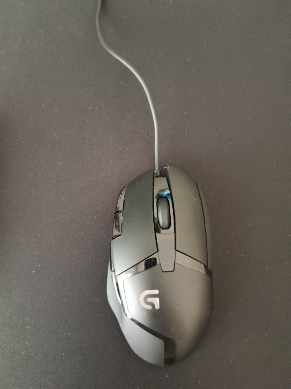 Logitech G402 Hyperion Fury 4.000 DPI Ultra Hızlı 500 IPS Oyuncu Mouse - Siyah