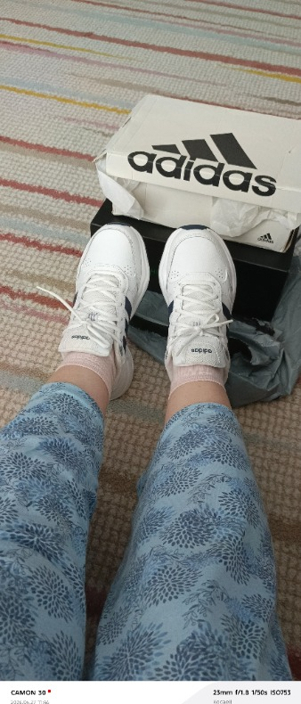 Adidas Sportswear EG2654 Strutter Shoes