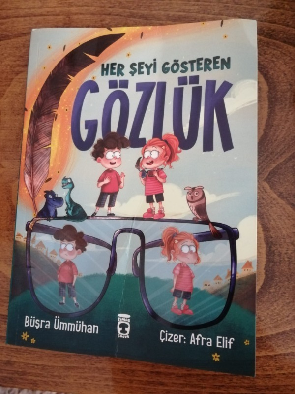 Her Şeyi Gösteren Gözlük - Büşra Ümmühan