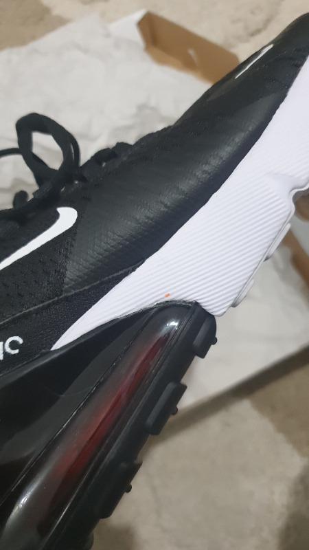 Nike Air Max 270 Unisex