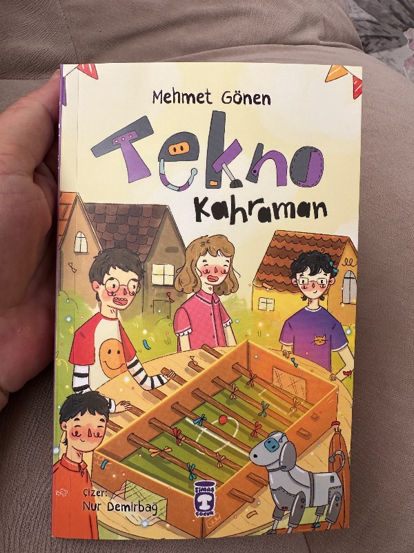 Tekno Kahraman  -  Mehmet Gönen