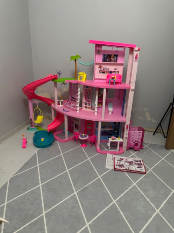 Barbie®'nin Yeni Rüya Evi™ HMX10