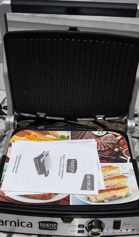 Arnica Tostit Maxi Granit Izgaralı Tost Makinesi GH26240