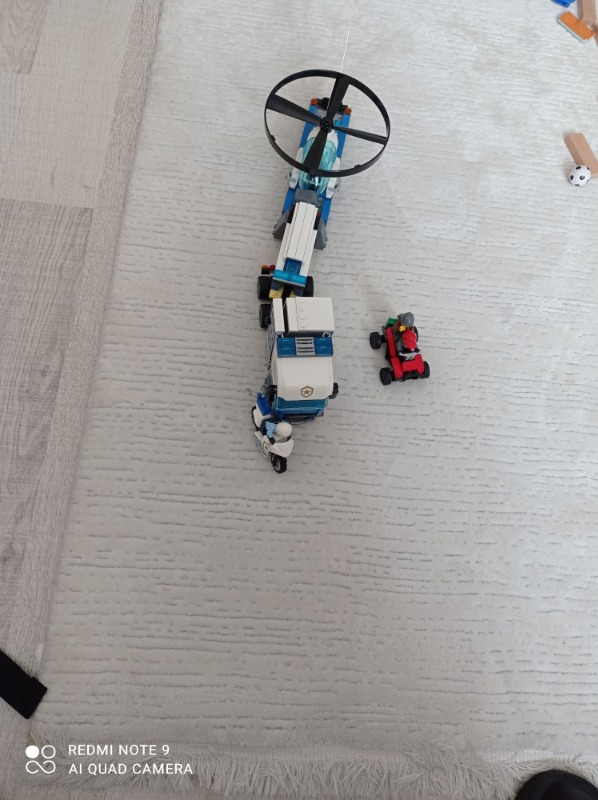 LEGO® City 60244 Polis Helikopteri Nakliyesi
