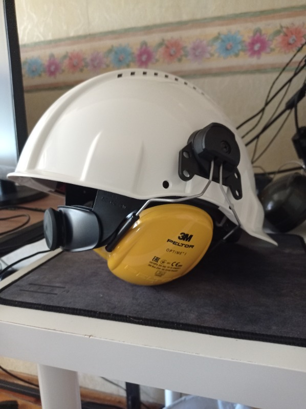 3m G3000 Peltor Beyaz Havalandırmalı Vidalı Baret