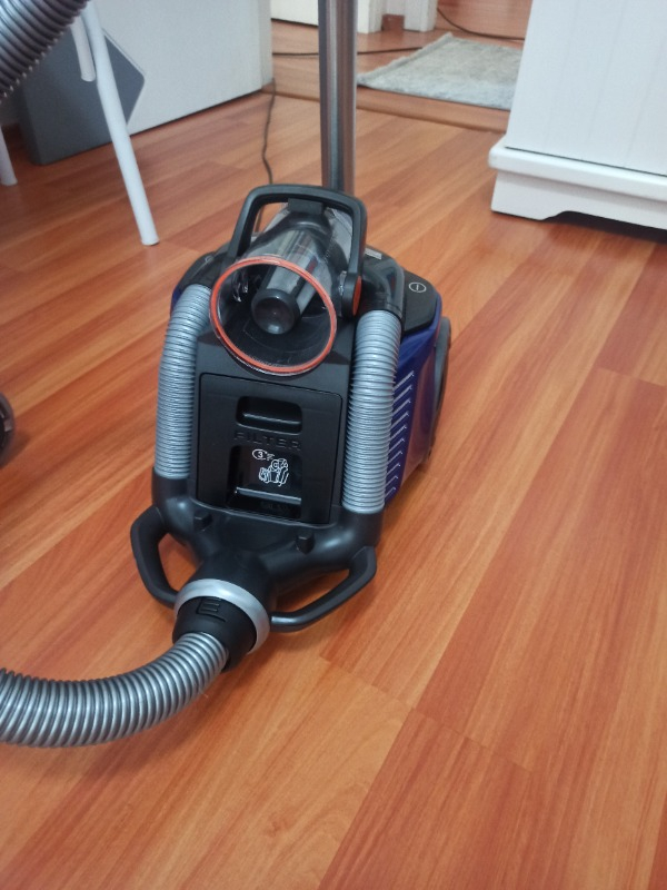 Electrolux EUFC81DB Ultra Flex 650 W Toz Torbasız Elektrikli Süpürge