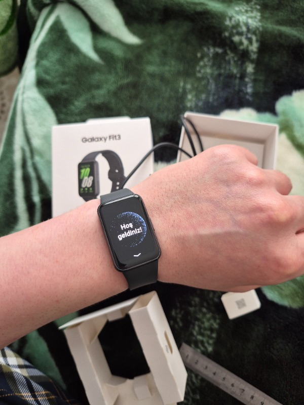 Samsung Galaxy Fit3 Akıllı Saat