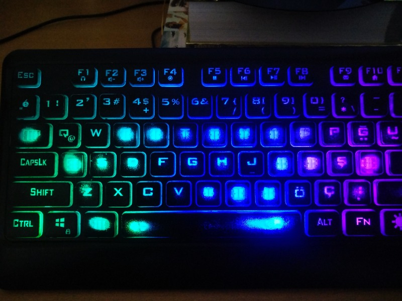 Everest KB-R59 Forza USB Rainbow Multimedia Klavye