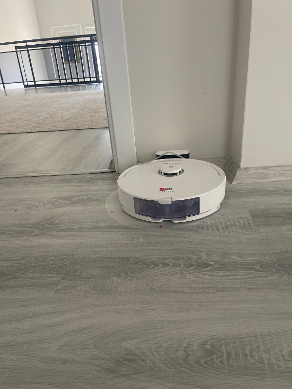 Roborock Vacuum Cleanner Q8 Max Robot Süpürge Beyaz
