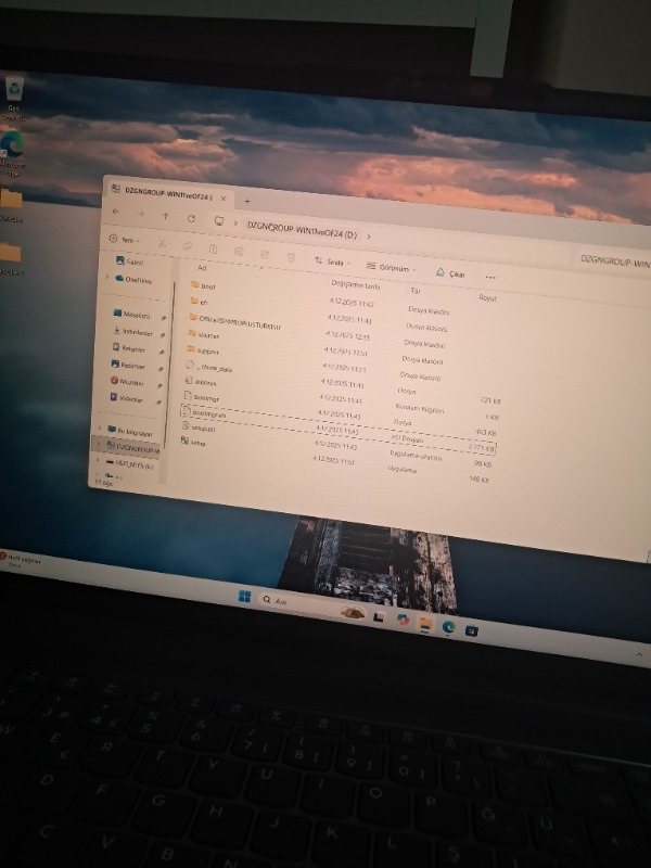 Windows 11 & Office 2024 Pro Plus USB Kurulum + Orijinal Hediyeli Lisans - 2025 Key ve Format Flash Bellek
