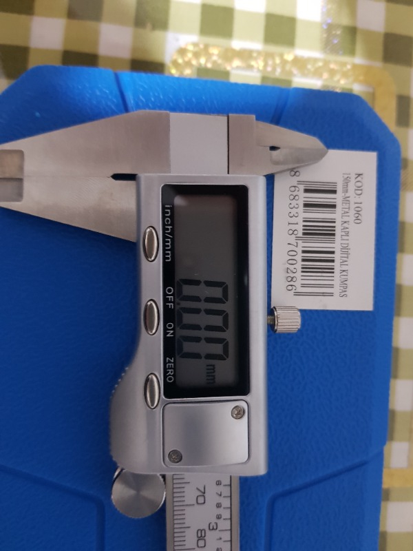 Gfb Dijital Kumpas Paslanmaz Çelik Gövde 150MM Plastik Kutusunda
